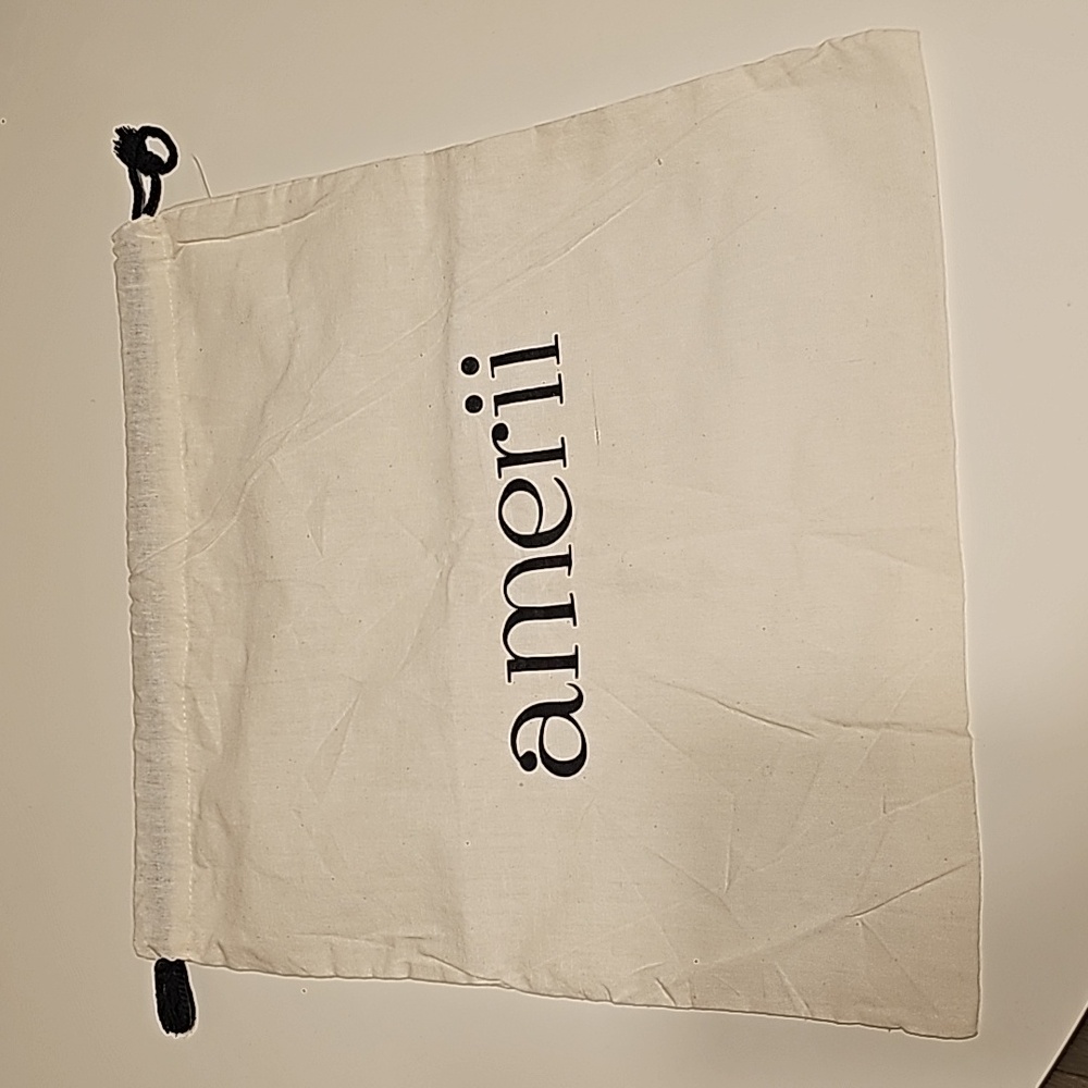 Amerii Dust Bag, Black and Cream